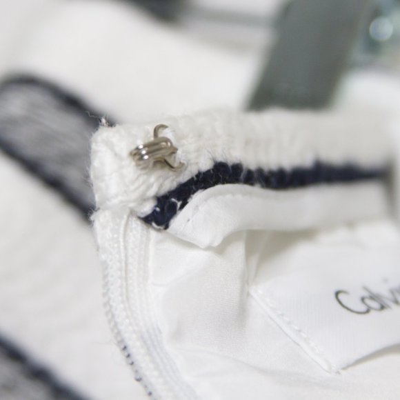 CALVIN KLEIN STRIPED PENCIL SKIRT WHITE AND NAVY - Picture 9 of 11